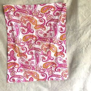 Attitude, 2 pink pillow shams. Sz Qu